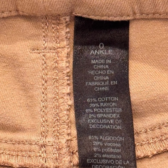 Chico's The So Slimming Girlfriend Ankle Jeans Size 0 (US 4R) in Camel - Picture 7 of 9